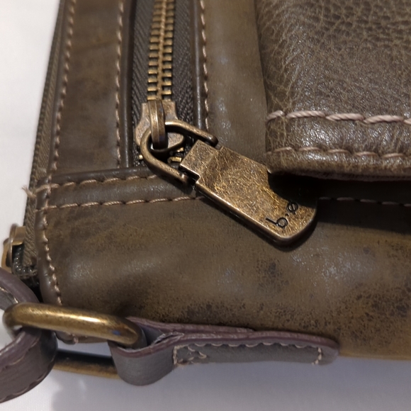 B.O.C. Crossbody Bag - Picture 6 of 11